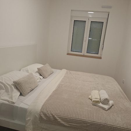 Expo Airport Otel Surčin Dış mekan fotoğraf