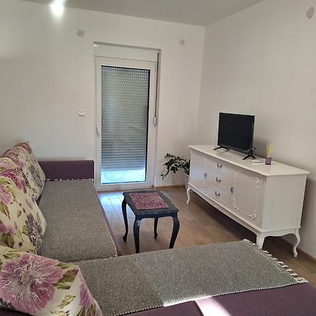 Expo Airport Otel Surčin Dış mekan fotoğraf